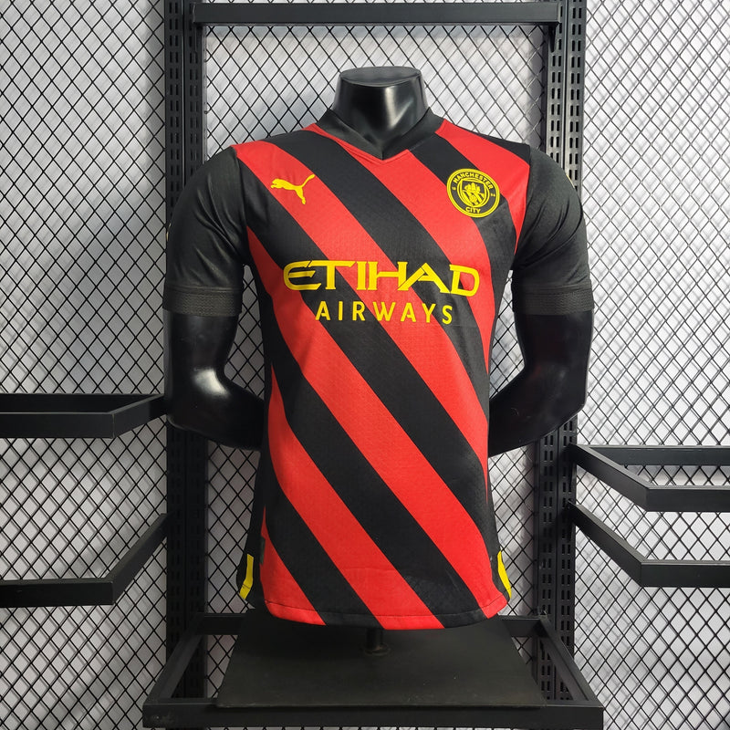 CAMISA DO MANCHESTER CITY 22/23 VERMELHO E PRETO VERSÃO JOGADOR