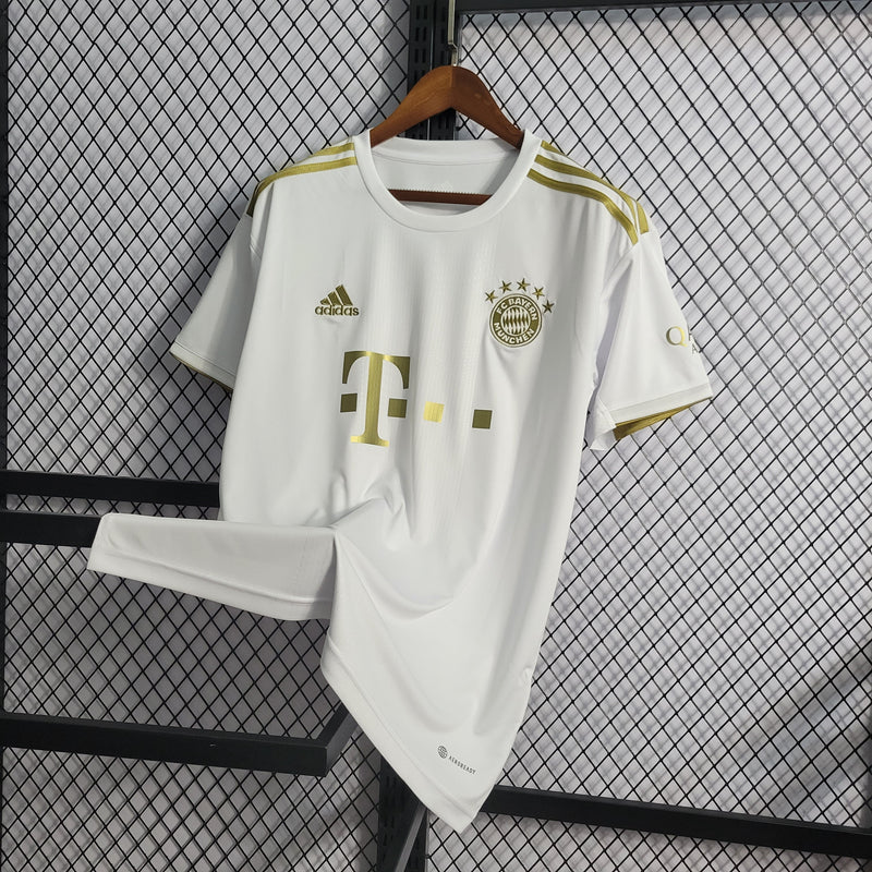 CAMISA DO BAYERN MUNCHEM 22/23 BRANCO