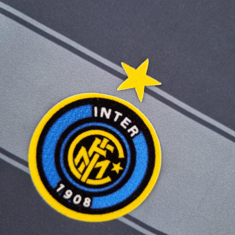 Camisa Retrô Inter de Milão 2004/05 Terceira